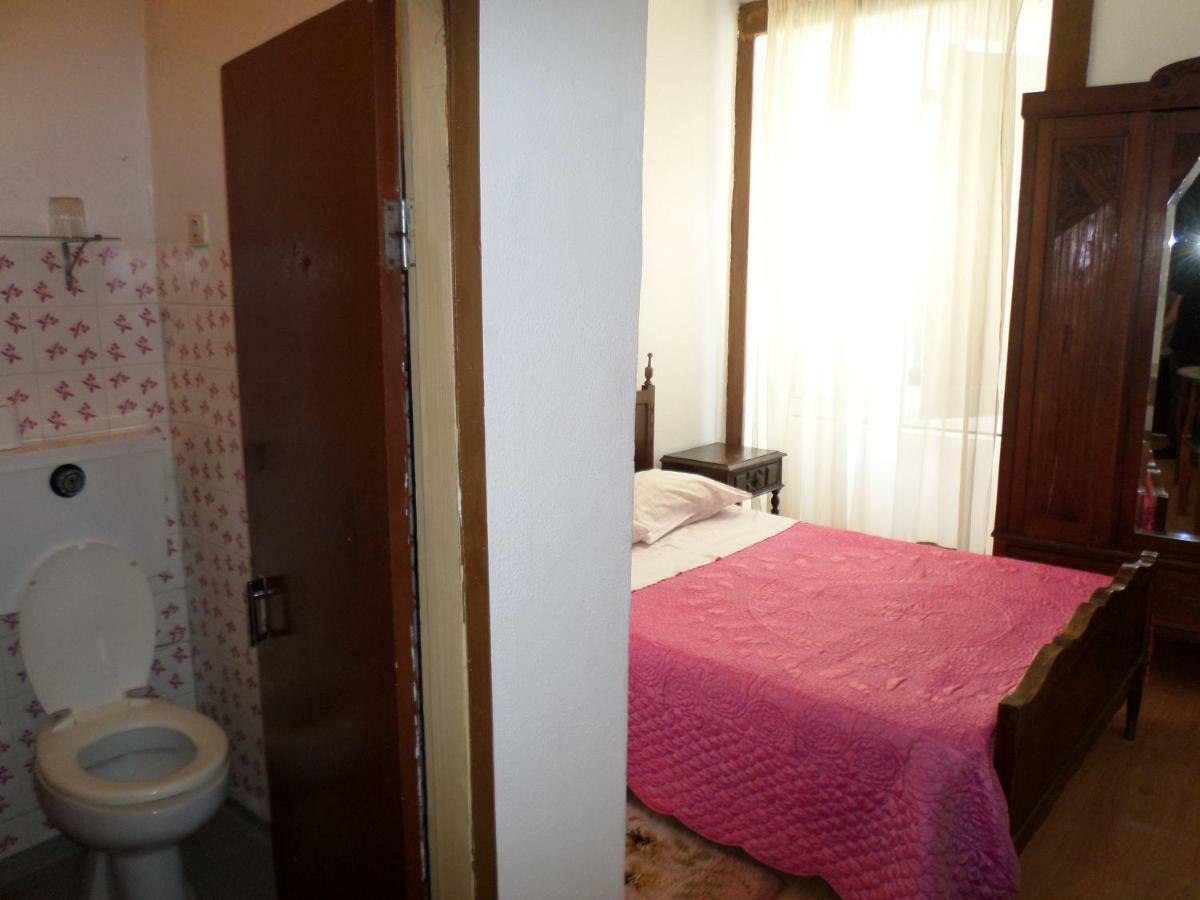 Rustico & Singelo - Hotelaria E Restauracao, Lda Vila Real Luaran gambar